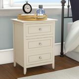 „Ovellette Nightstand“